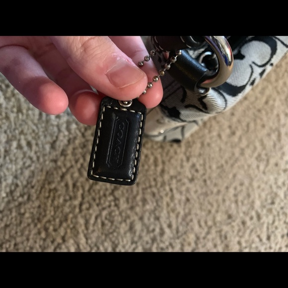 Coach Purse - Picture 4 of 4